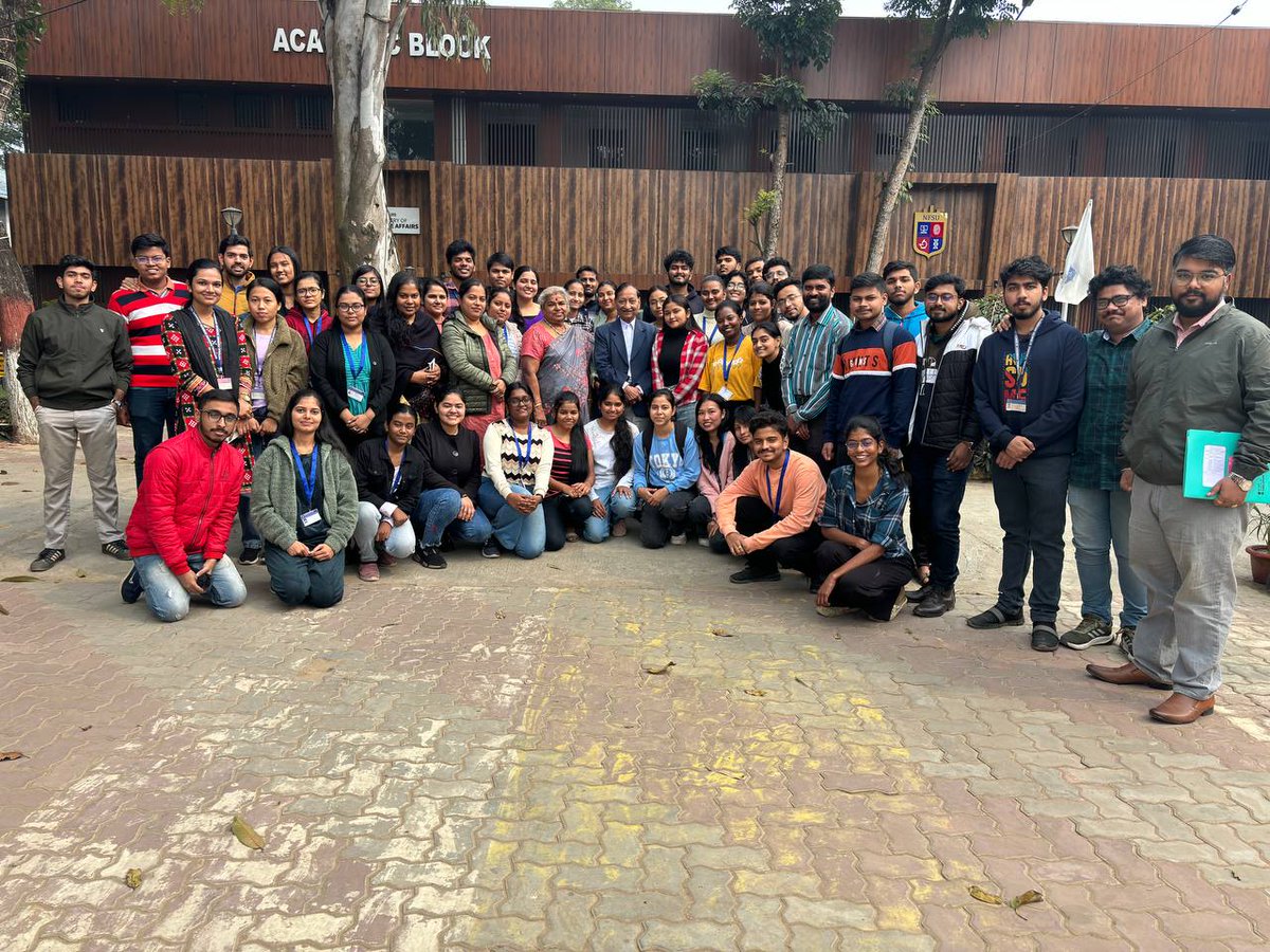 NFSU_Tripura's tweet image. 🎙️ Dr. Rukmani Krishnamurthy, Ex-Director of Maharashtra Forensic Science Laboratory, graced us with her wisdom in an insightful talk. Our students were privileged to learn from her wealth of experience. #ForensicScience #InvitedLecture #NFSUTripura