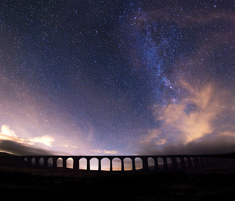 yorkshire_dales's tweet photo. **NEW #DarkSkiesFestival event!** 🤩

Dark skies events are selling out fast so we are pleased to announce that The Station Inn have just launched a stargazing event with The Starsmith.

Book your space now ➡️ https://t.co/y9D1x0P5cR

📸 James Allinson https://t.co/42ZfxciAHj