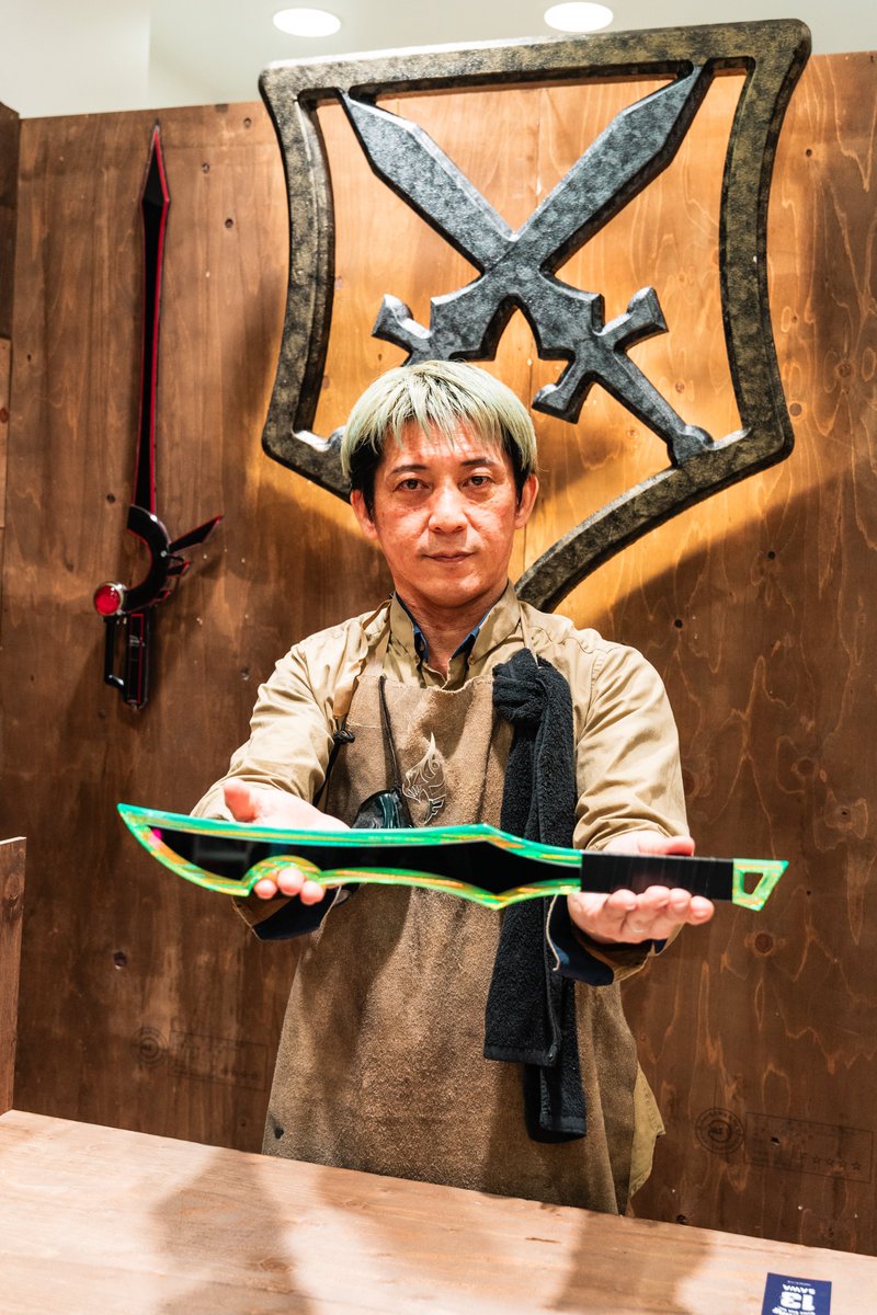 IamCONCEPT_'s tweet photo. 【new article】
【I am CONCEPT. #タクミアーマリー ⚔️】

いつか想像した伝説の剣。
ゲームから飛び出して、
現実世界に武器屋が開店。
己の未来を切り開くために、
さぁ、冒険の書を最初から。

『そして伝説は現実へ……』
冒険の旅を〈#武器屋 タクミアーマリー@takumikougei 〉で。 https://t.co/U7ndieZpvg