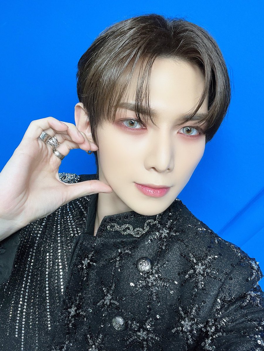 ATEEZofficial tweet picture