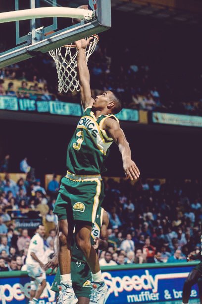 Dana Barros
#layup #NBA #DifferentHere #BrotherlyLove #Supersonics #AllStarGame2024 #BostonCollege #1989NBADraft #Seattle #Wemby