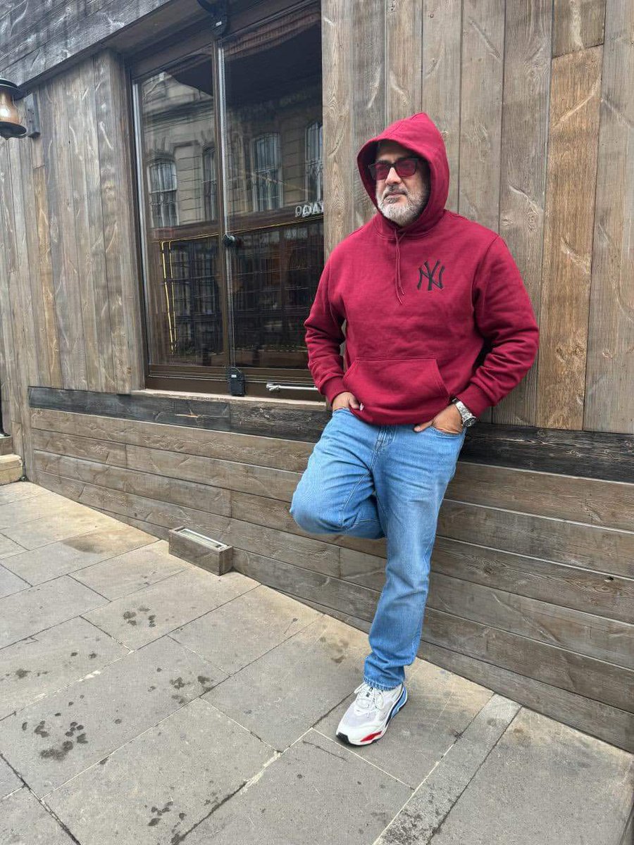 DishyCinema's tweet photo. 𝐀𝐉𝐈𝐓𝐇 𝐊𝐔𝐌𝐀𝐑'𝐒 𝐋𝐀𝐓𝐄𝐒𝐓 𝐂𝐀𝐏𝐓𝐈𝐕𝐀𝐓𝐈𝐍𝐆 𝐒𝐓𝐈𝐋𝐋𝐒 📸 𝐅𝐑𝐎𝐌 𝐀𝐙𝐄𝐑𝐁𝐀𝐈𝐉𝐀𝐍 😎💗🖤🤎♥️

Ajith Kumar Has Wrapped Up The 📍 Azerbaijan Filming Schedule ✅ For His Upcoming Film 'Vidaa Muyarchi'. 🔥

#VidaaMuyarchiShoot 🎥 #Azerbaijan 🇦🇿 https://t.co/RLG93jQ4JG
