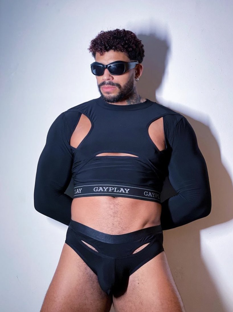 GAYPLAY tweet media