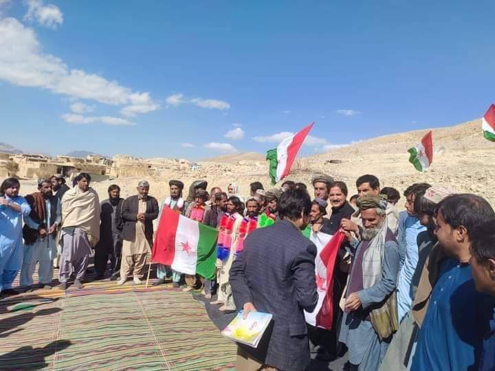 WatanShad's tweet photo. سنځاوۍ شمولتي غونډه 
نن په پښتونخوا ملي عوامي ګوند کې 17ملګرو سره له 3کورنيو په خپل قامي ګوند پښتونخوا ملي عوامي ګوند کې د شمولیت اعلان وکړ
شه راغلاست ورته وايوو
#Vote4Tree https://t.co/RNquOCo2vQ