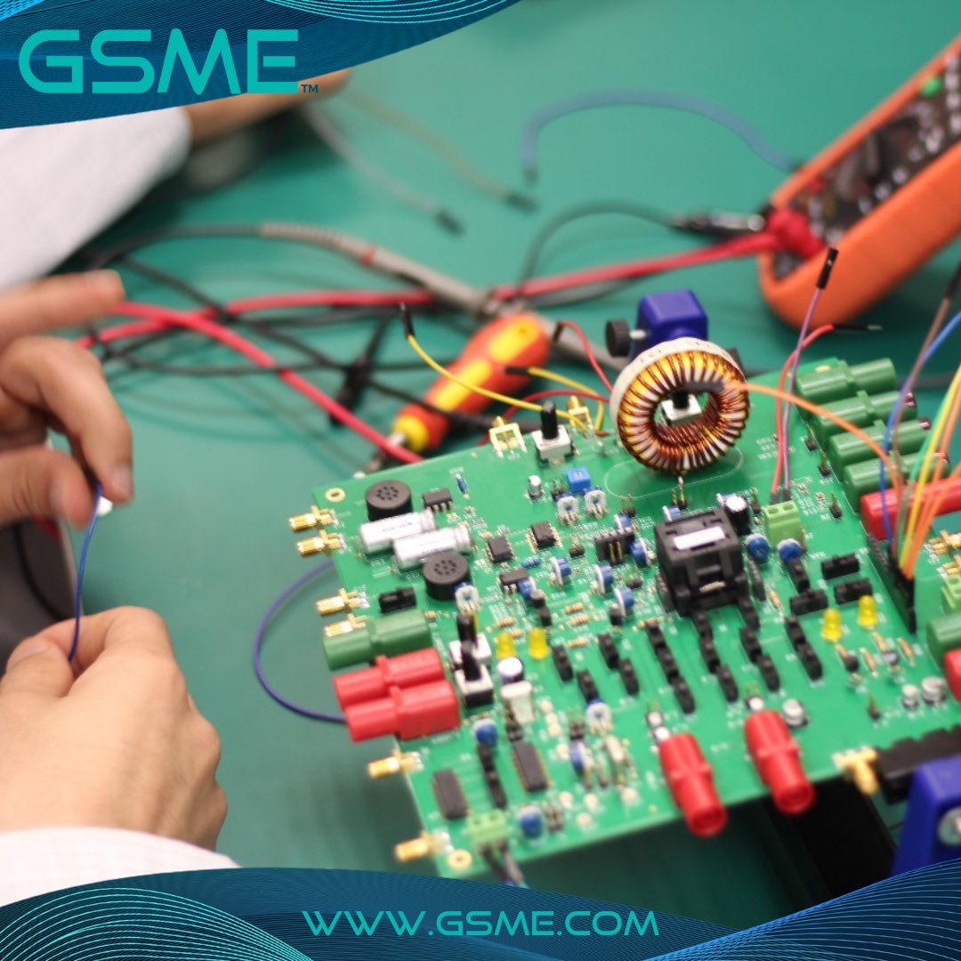 GsmeGlobal's tweet photo. Embarking on a groundbreaking journey as chip testing kicks off for 9 innovative projects in Oman-1 and Oman-2 chips! 6 blocks tested with 100% success, this achievement is a great sign of hope and pride that the local talent is par with international standards in chip design. https://t.co/fl2u4Eiyzk