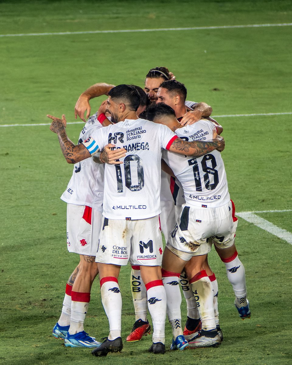 Buen día, Lepras ❤️🖤