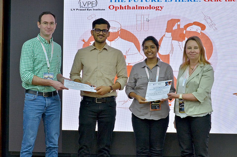 Yogesh Sardana & Khyathi Ratna bag the best poster prize at The Future is Here: Gene Therapy, Cell Therapy & Biomaterials in Opthalmology conf held @lvprasadeye. They spoke on hiPSC derived corneal epithelial stem cells for treating aqueous deficiency dry eye disease in rabbits.