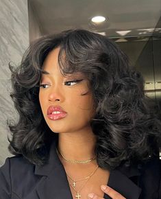 In a world where self-expression is celebrated, the natural hair wig has emerged as a powerful symbol of embracing one's authentic beauty with effortless style.
bitly.ws/3bkvi
#naturalhairwigs #HumanHairWigs #naturalwigs #wigs #wigsforwomen