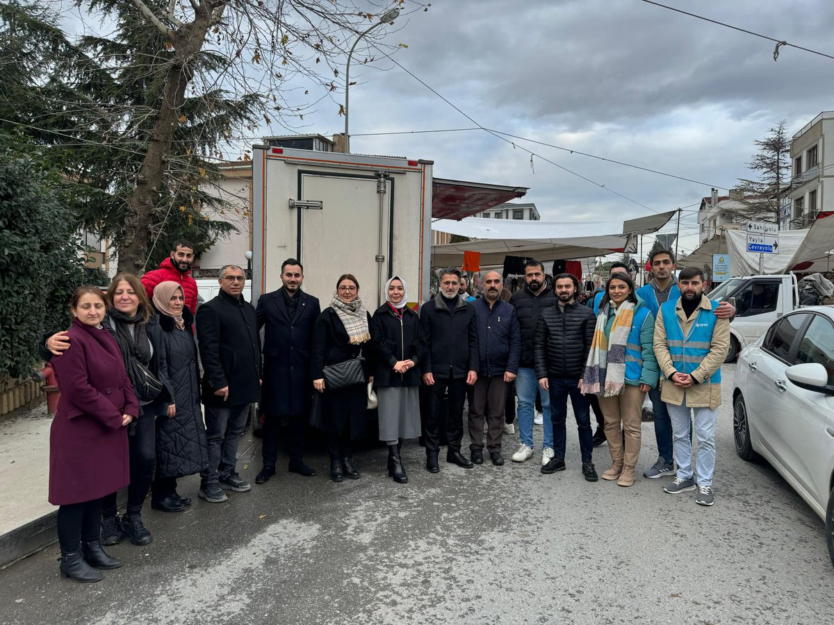 Tuzla'da sahadaydık!

İl başkanımız Sn. Ali Hakan Ağaoğlu ve İl Kadın Çalışmaları ekibimizin katılımlarıyla Tuzla Belediye Başkan Adayımız Sn. Ceylan Yalçın'a desteğimizi sahada da gösterdik.  birlikte Tuzlalı komşularımızla bir araya gelip dertlerini dinledik DEVAsını anlattık.