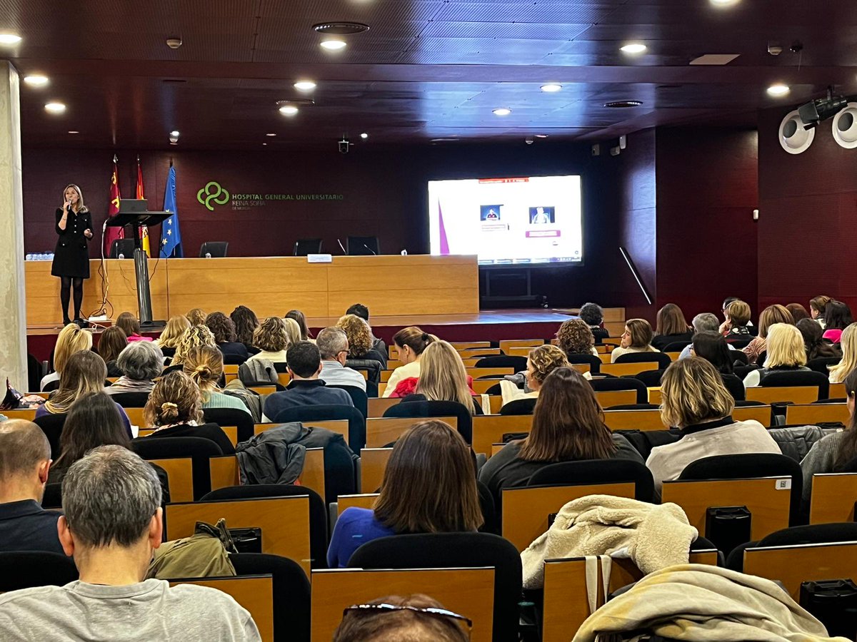 Dª Aurora Tomás Lozano habla sobre las actividades del Centro Español para los Cuidados 
de Salud Basados en la Evidencia <a href="/CECBE_JBI/">CECBE</a>. 
Recuerda que  puedes seguir la jornada online en 👉 formacionffis.webex.com/wbxmjs/joinser…