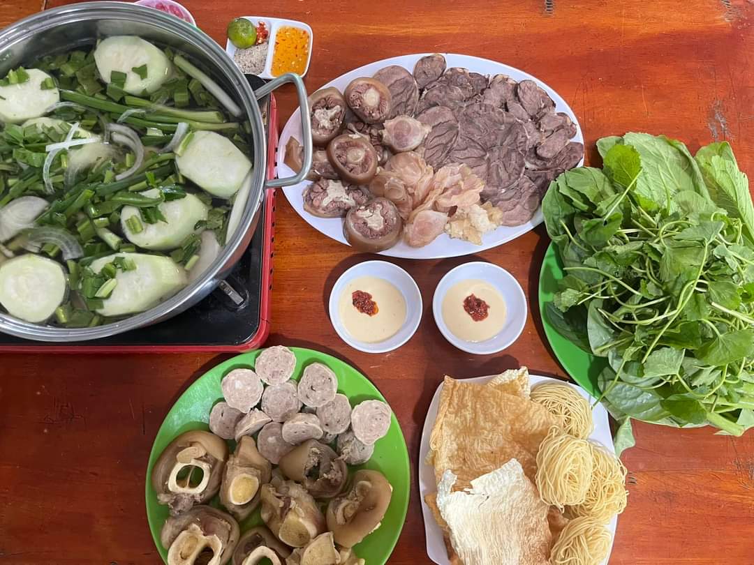 BlogLaCai's tweet image. a sunny and windy afternoon
Một buổi chiều đầy nắng và gió #afternoon