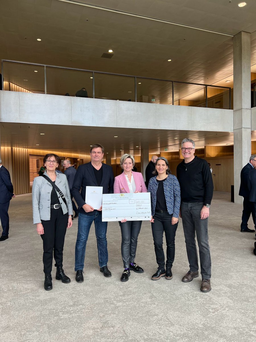 Im Projekt „KI-Investoren-Plug-In“ der KI-Allianz in #Karlsruhe werden junge Unternehmen und Start-ups mit Fokus auf KI mit Risikokapitalgebenden vernetzt &amp; mit passgenauen Formaten besser über Finanzierungsinstrumente informiert. 🚀 cyberforum.de/newsroom/ki-in…

#KarlsruheDigital