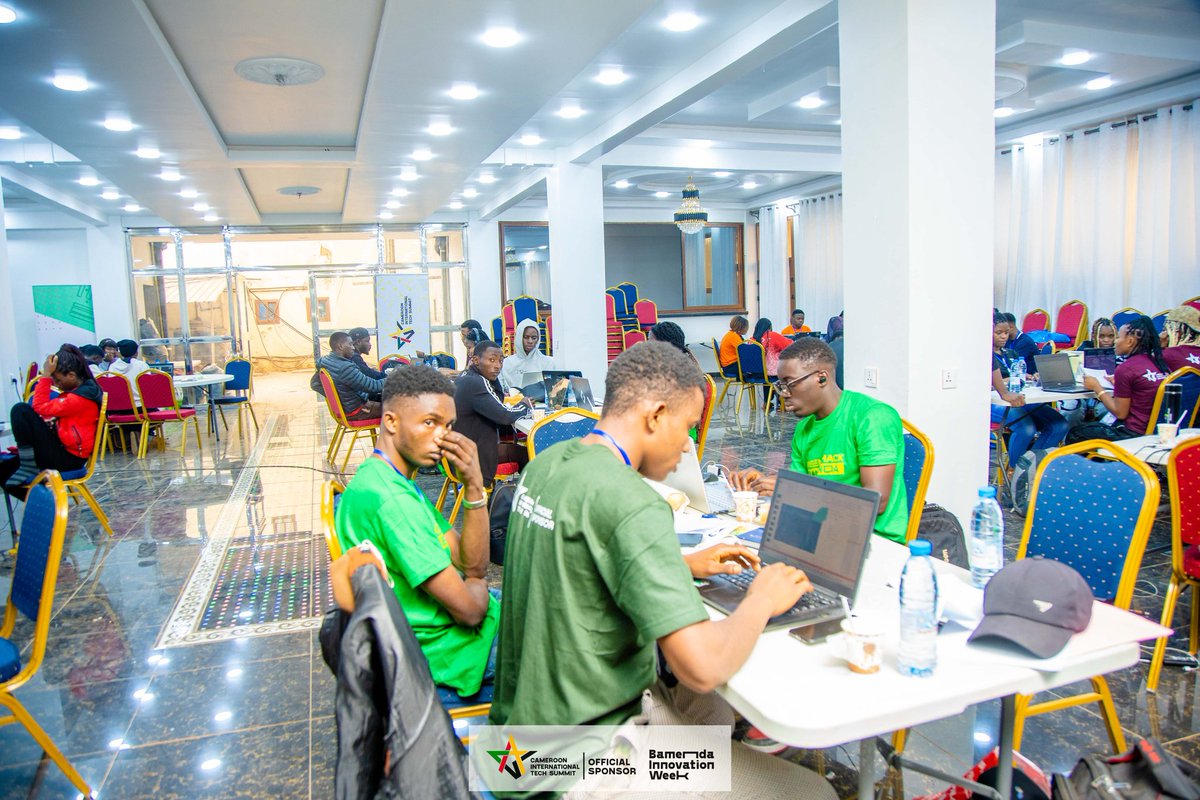 AJuven237's tweet photo. And as you see there's team Agromate ๐
#cits24
#greenhack
#bamendainnovationweek https://t.co/qmFhOQ0Gua