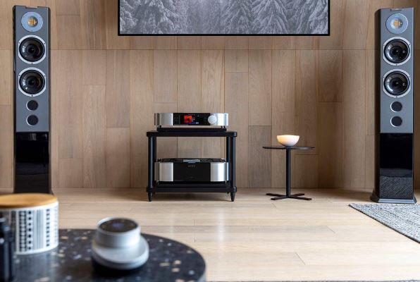 Renaissance tweet media