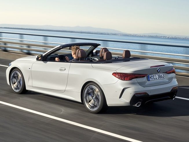 newotomobil's tweet photo. New BMW 4-Series Convertible...
#bmw #bmw4series 
#newbmw4series 
#bmw4series2024
#newbmw4 #new4
#bmw42024 https://t.co/8oXeYigtli