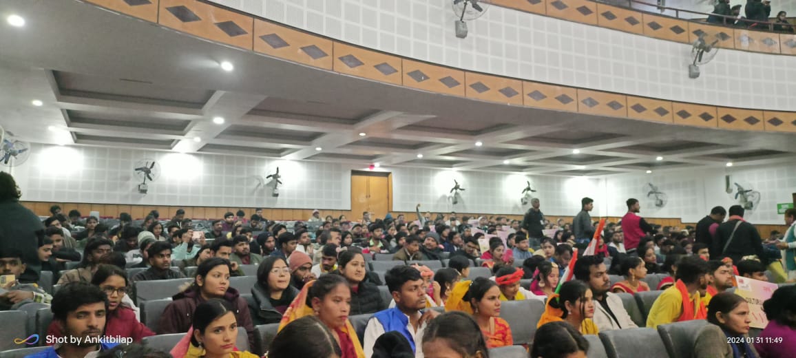 BiharNyks's tweet photo. State Level #Yuvautsav organized by NYKS, Patna, Bihar. Inauguration by Honourable Governor of Bihar Shri Rajendra Vishwanath Arlekar. 31st January 2024 @nyksindia @PIB_Patna @YASMinistry @NITKM2021 @ianuragthakur https://t.co/7ebj34Qd7X