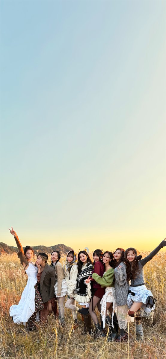 pogzilla1's tweet photo. #TWICE Wallpaper

#트와이스 https://t.co/OxTwLg6qIm