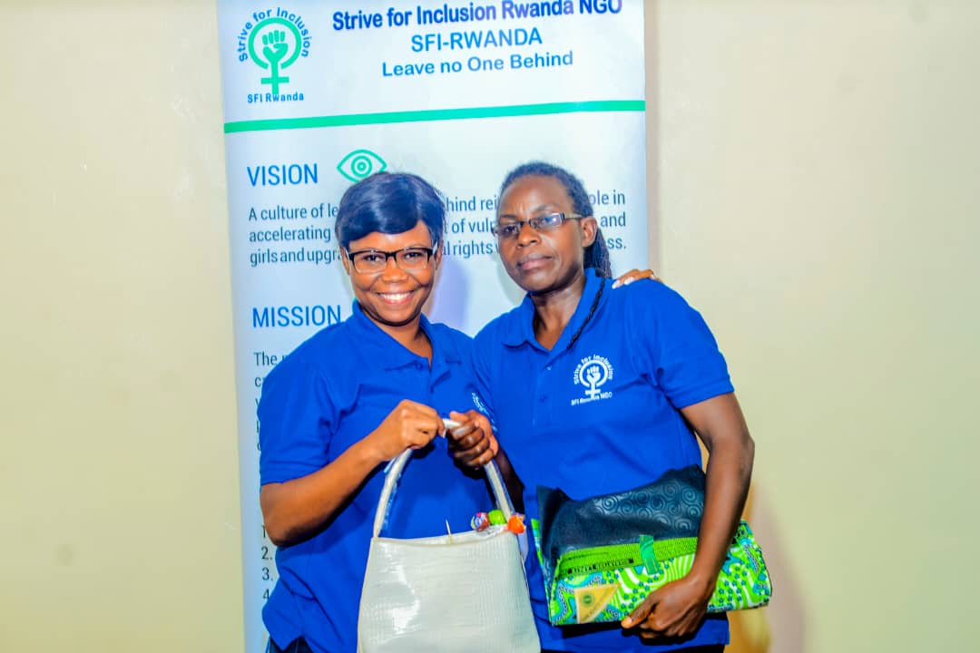 SFIRWANDA's tweet photo. 1/2 Flashback to our year-end bash on 31/12/2023, celebrating milestones, inaugurating our new office located in Kigali-Remera, and savoring delightful moments. as we embrace 31/1/2024, let's extend the cheer! 🥂-here's to the memories that transcend dates!
#LeaveNoOneBehind https://t.co/8c5AjPswFq