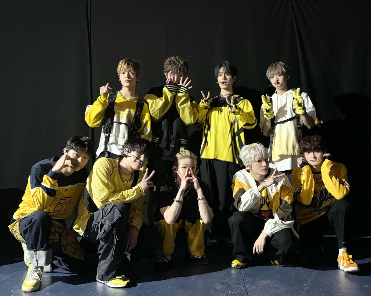 noelia__fowler's tweet photo. xikers 🤝🏻 me
Wearing yellow and black for Madrid's concert https://t.co/GVX6aMZZMp