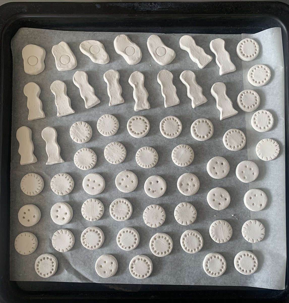 softsouffle7's tweet photo. I did that that way and then did that and this.
I’m making hand-made ceramic earrings.
As different steps I take, I feel animating soul into my little sweet art pieces and found how fun making art is!
#accessories
#earrings
#ceramicartwork
#ceramicwork
#art
#artwork https://t.co/LJpqeysdd6