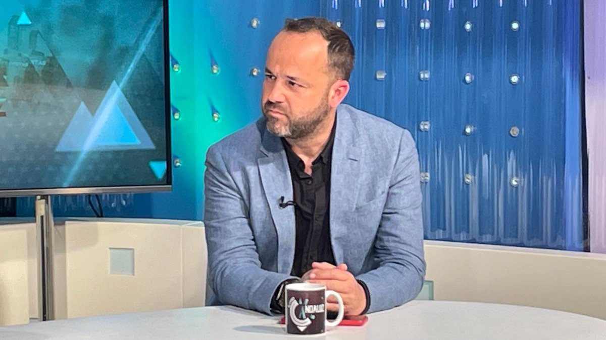 Vea entrevista anoche en #AcentoAndaluz de <a href="/7TVAndalucia/">7TV Andalucía</a> de <a href="/FP_Monguio/">Fernando P. Monguió</a> al doctor investigador e Hijo Predilecto #Andalucía <a href="/GuillermoAntiog/">Guillermo Antiñolo</a> con la ayuda de <a href="/pabloscandon/">mercedes de pablos</a> y <a href="/jjcuellarruiz/">Juanjo Cuéllar</a> de <a href="/laSextaTV/">laSexta</a> La columna #CronicasdelAndamio de <a href="/diegopsuarez/">Diego Suárez</a> Aquí👉 7tvandalucia.es/andalucia/acen…