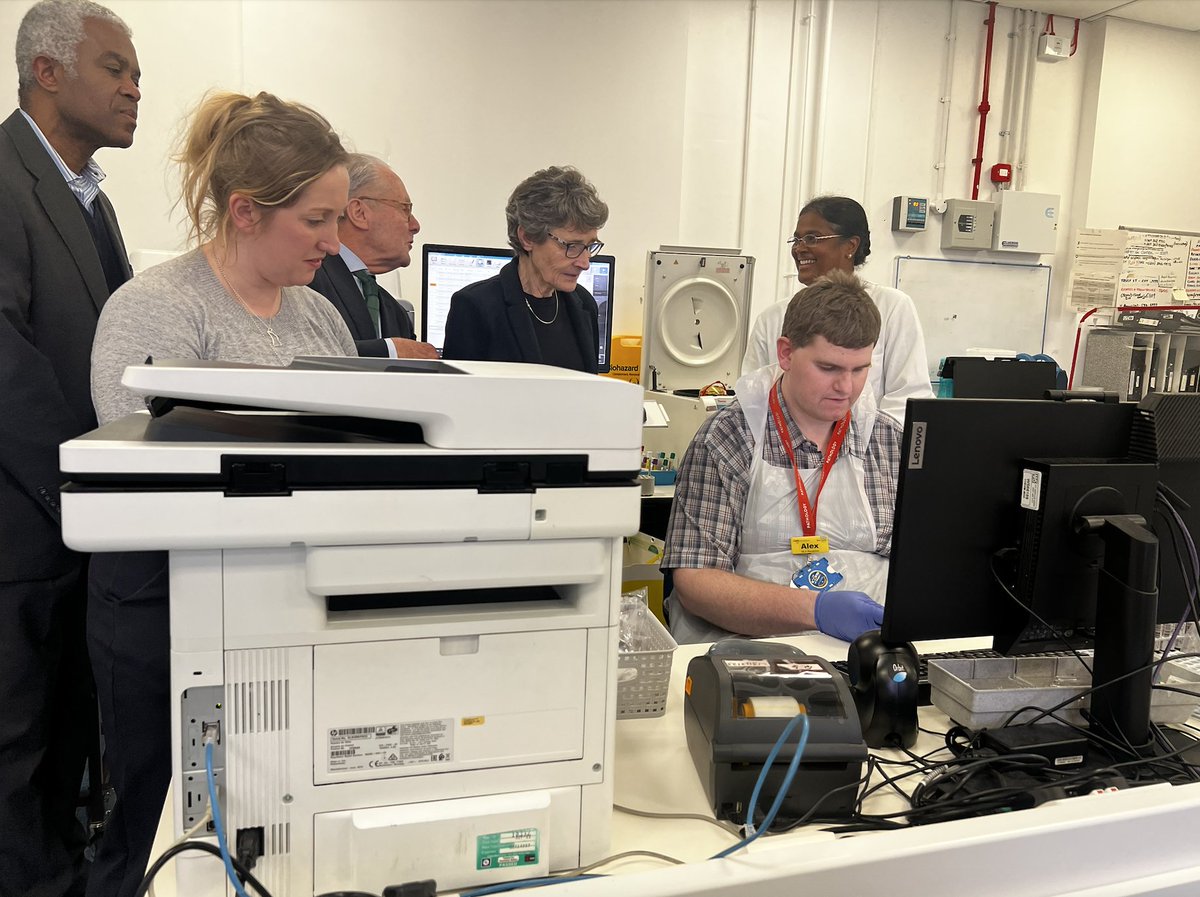 🟠Yesterday @WhippsCrossHosp <a href="/NHSBartsHealth/">Barts Health</a> hosted the <a href="/LordsPublicSCom/">Lords Public Services Committee</a> 

🗣️Members of the HoL saw the fantastic work of <a href="/ProjectSEARCHEL/">Project SEARCH East London-Whipps Cross Hospital</a> &amp; the 40+ graduates in their jobs at the hospital

⭐️Thanks to <a href="/shanedegaris/">Shane Degaris</a> &amp; all those involved in making this partnership a success