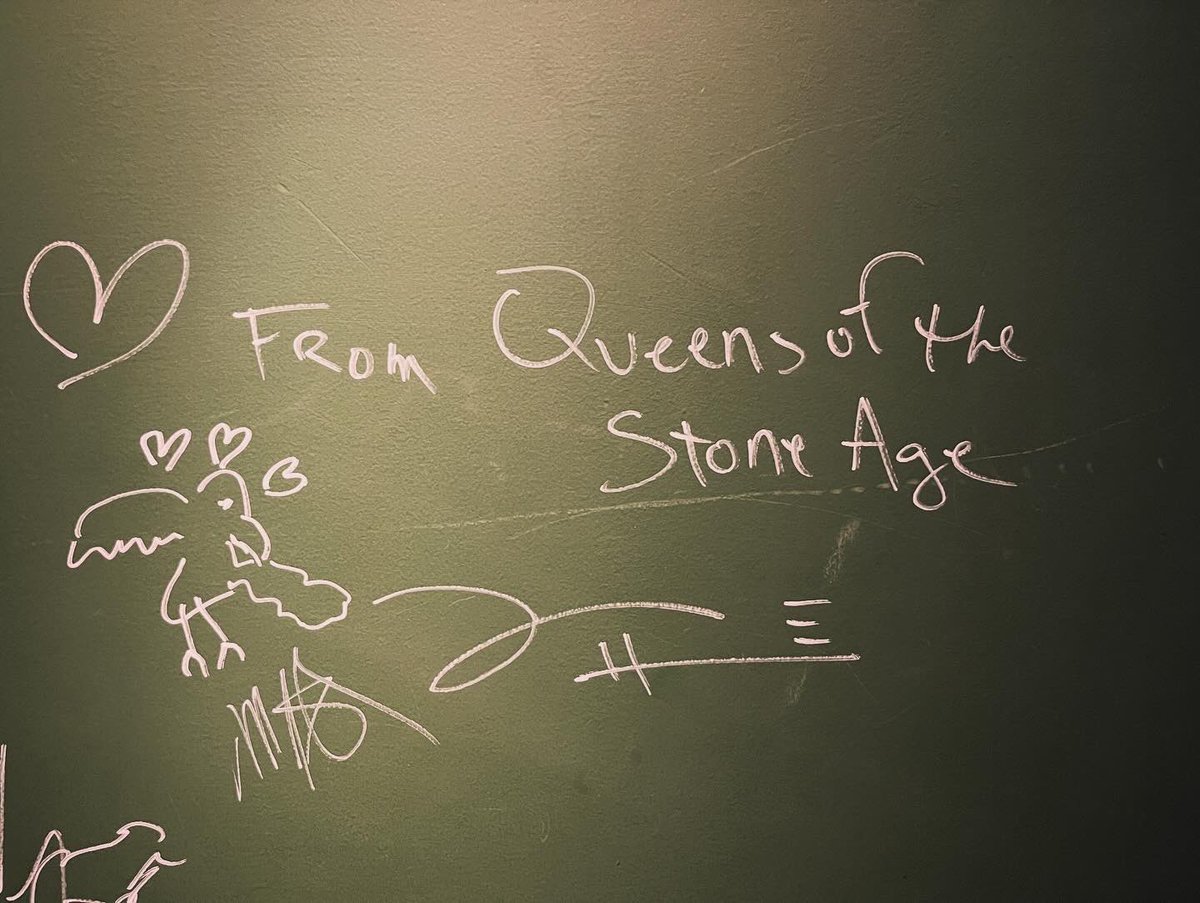 AbbeyRoad_tokyo's tweet photo. Thanks For Coming Queens of the Stone Age Josh and Michael !! #QueensoftheStoneAge #joshuahomme #michaelshuman
昨夜、Queens of the Stone Ageのジョシュとマイケルが久しぶりに遊びに来てくれました!
#abbeyroadtokyo
#beatlestribute https://t.co/Caay6LjP7C