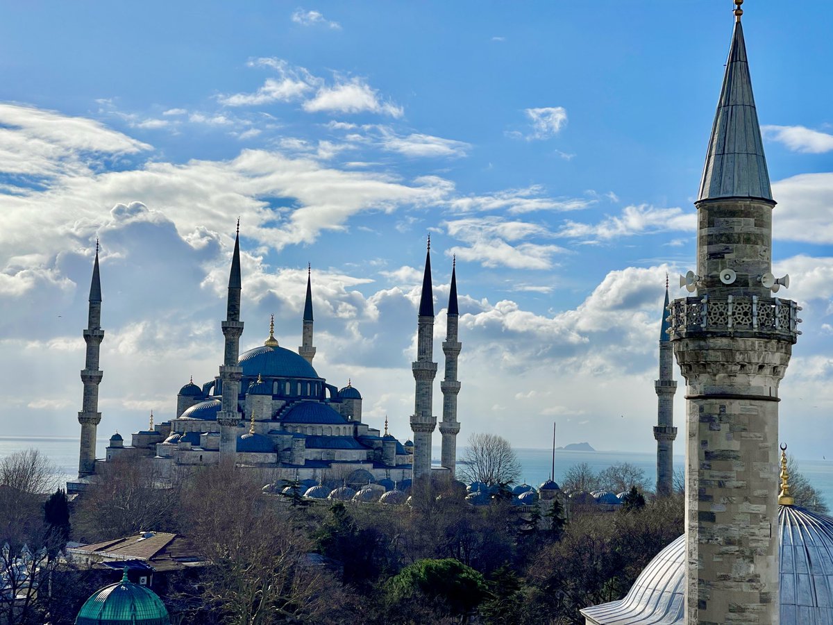 🇹🇷 #Istanbul colder than I was hoping, but kind of pretty.