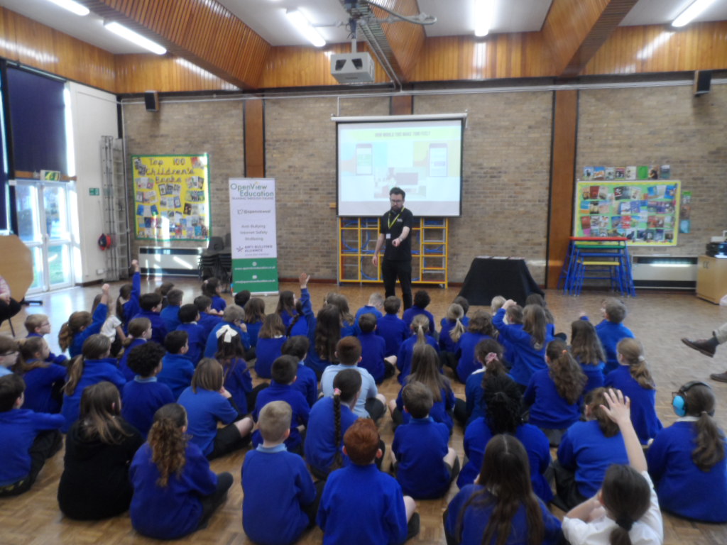 Our Safer Internet sessions with @openviewed are underway in the school hall. Years 1-6 will have either an assembly or a workshop today, and we are looking forward to welcoming parents and carers to school this afternoon. @safeinternetday