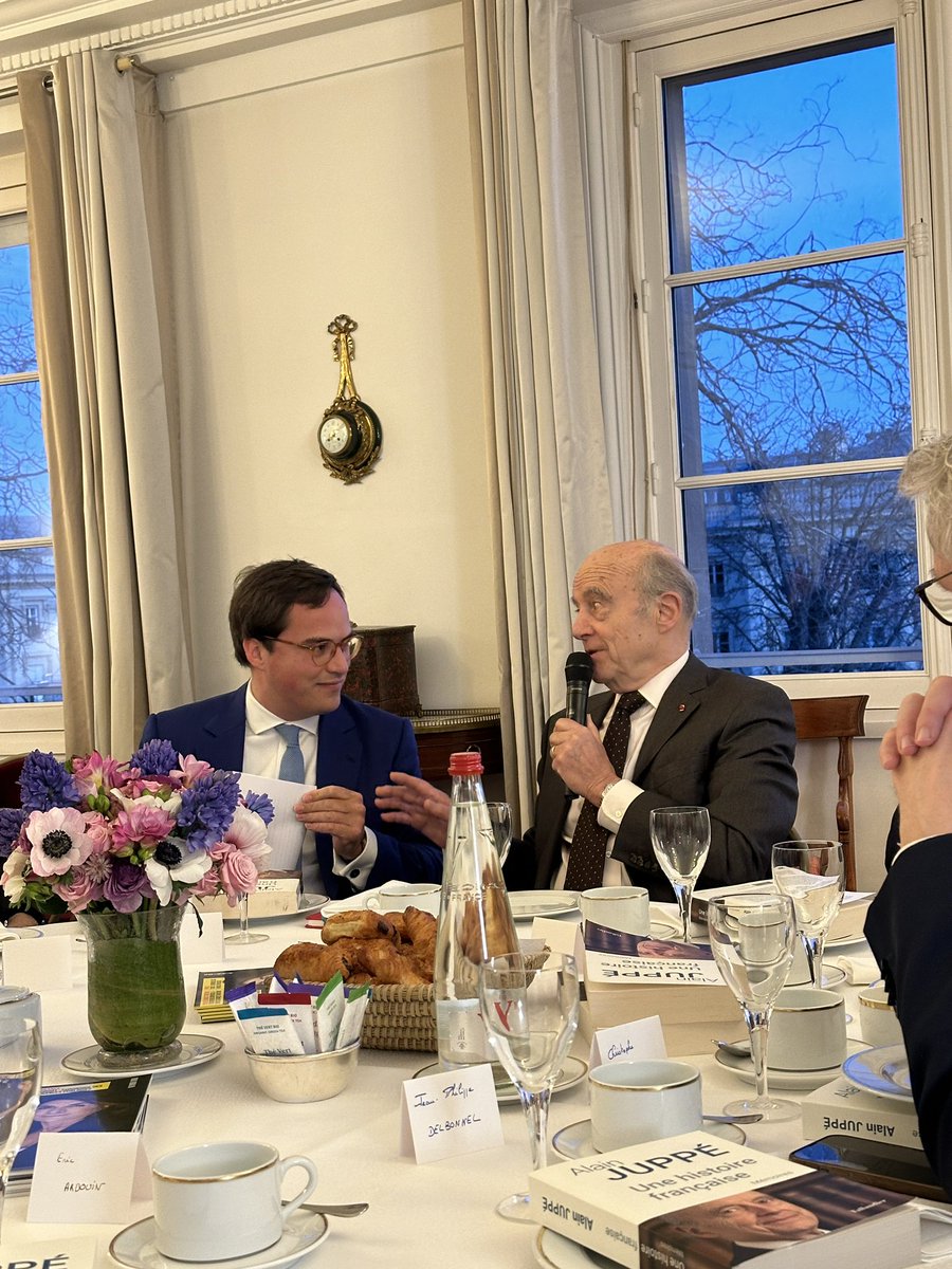 Précieux échanges avec <a href="/alainjuppe/">Alain Juppé</a> ce matin au petit-déjeuner du journal des départements.
Dans un discours de modération, l’ancien Premier ministre nous rappelle que face aux nombreux enjeux qui nous attendent, seule la réponse européenne peut s’avérer fiable ! 

#Europennes2024
