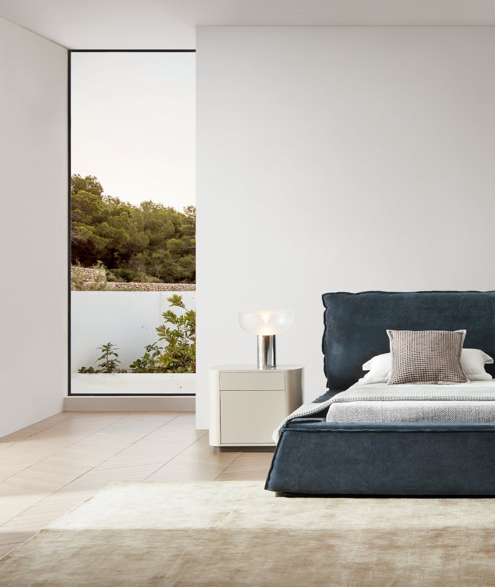 PLAINHOMELAND's tweet photo. BA39022 BED

Product Link：
https://t.co/LBCUjllB9X

#furniture #designtrends #modern #luxury
#furnitureshopping #furnituremaker #furniturefactory #furniturewholesalemarket 
#interiordesign #chinafactory #luxuryfurniture #furnituresuppliers
#bed #bedroom https://t.co/aStwHwVMPY