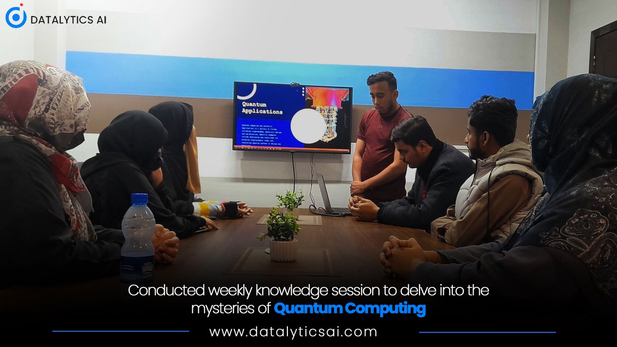 DatalyticsAi's tweet image. Imagine computers using tiny particles to solve super hard problems. This week, let's dive into Quantum Computing basics: qubits, superposition, and entanglement. This tech could change everything, from secret codes to healthcare. 💻🔍 #QuantumComputing #TechMagic #datalyticsai