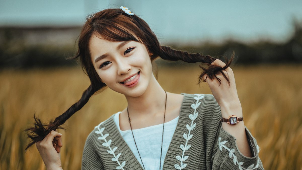 FlowFlowve65287's tweet image. Nụ cười của cô ấy làm cho mọi thứ trở nên ấm áp và hạnh phúc hơn.