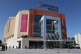 Ataşehir Bld’nin büyük ortağı olduğu Novada AVM aniden satıldı. 60 milyon dolarlık satışın, Battal İlgezdi’nin yeniden aday gösterilmediği günlere denk gelmesi şaibe yarattı! <a href="/herkesicinCHP/">CHP 🇹🇷</a> <a href="/eczozgurozel/">Özgür Özel</a> <a href="/onursaladiguzel/">Onursal Adıgüzel</a> Üzerine gidilip araştırılması temennisiyle…
#SAYIŞTAY