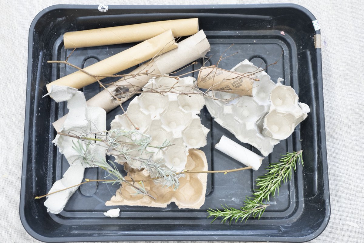 miner2major's tweet image. Little Creatives is back this March, bringing 5 new artists to spark the creativity in your little ones! 🎨

Sessions are designed to help early years' children unleash their creative imagination 🖌️🍂🌳

Check all dates and times @Nottslibraries here: bit.ly/3OmoimO