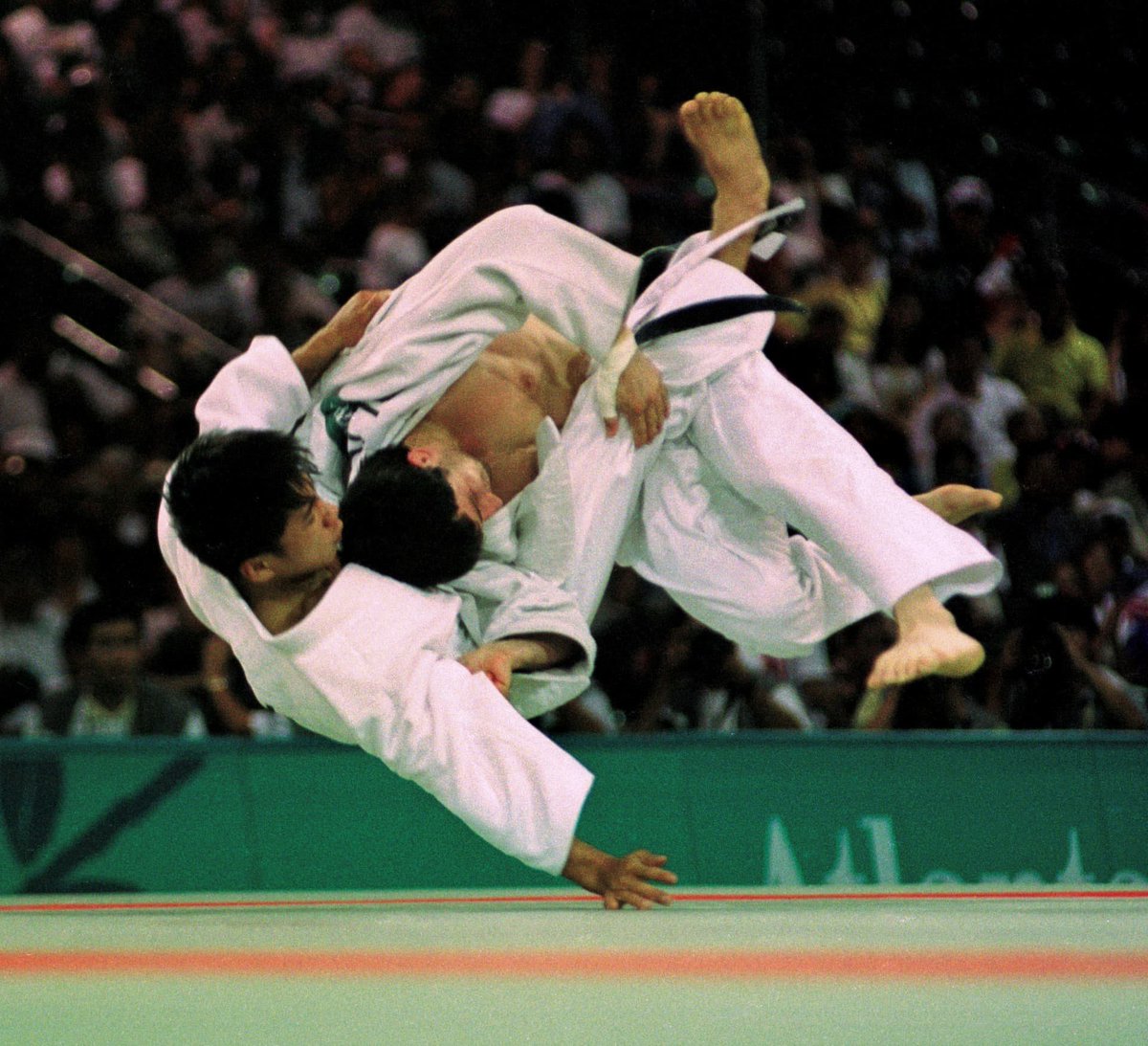 #Conférence #Judo et Olympisme🥋
Comment le Judo a-t-il conquis une place de choix dans le programme olympique actuel ? Thierry Rey, 
Michel Brousse, Patrick Clastres et d'autres acteurs de la scène du judo échangeront à ce sujet 
🗓️1er fév. 18h 
🎟️mcjp.fr/fr/la-mcjp/act…