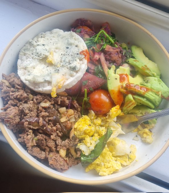 Would you eat it??? Another #glutenfree masterpiece, high in protein, fats, plants and definitely the<a href="/tag/glutenfree"class="tags">#glutenfree</a>