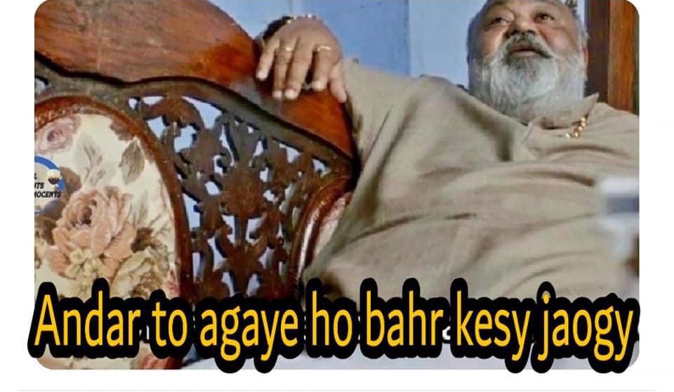 maloo908908's tweet image. MBBS degree leli ab iske sath kia kare? 😂

#YDApgmiDharna 
@CSKPOfficial @KPChiefMinister @OfficialDGISPR   #InductionforAll 
@FinanceKPGovt