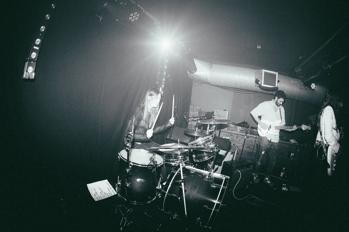 Puppy Teeth (@puppyteethband) on Twitter photo Some photos of our first Headline “Black Honey” Single Release in <a href="/themashhouse/">The Mash House</a> !
#band #shoegaze #grunge #rock #ukmusicscene Some photos of our first Headline “Black Honey” Single Release in <a href="/themashhouse/">The Mash House</a> !
#band #shoegaze #grunge #rock #ukmusicscene