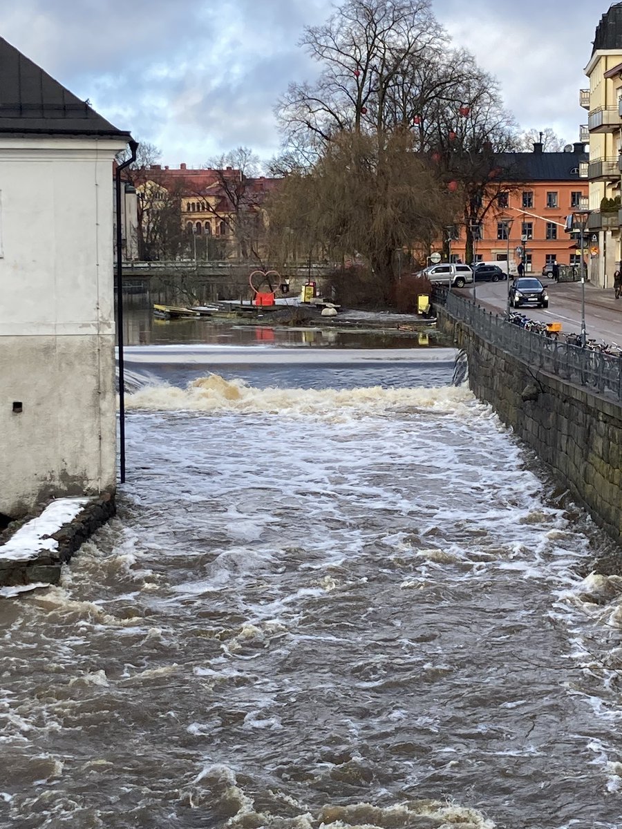 HugoZH's tweet image. En känsla av Valborg i luften! #Uppsala