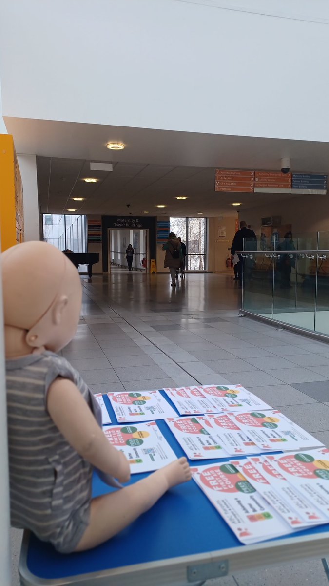 Wednesday Outreach with kofi our #cpr baby @NorthMidNHS #FirstAid #breastfeeding #postnatal #fitness @BridgeRenewal @haringeycouncil @EnfieldCouncil @HaringeyNCLICB @EnfieldNCLICB