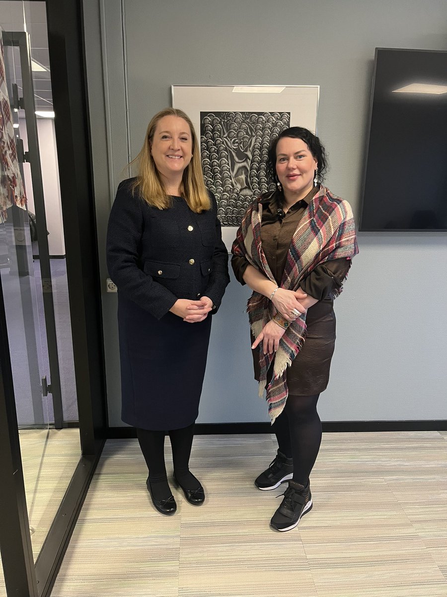 IrlAmbOslo's tweet photo. Giitu to the President of the Sámi Parliament of Norway, Silje Karine Muotka for the warm welcome to #Romsa
A really great meeting with good exchanges on a broad range of issues including how we can learn from each other’s experience about the protection of indigenous languages https://t.co/eG4rNWpJSj