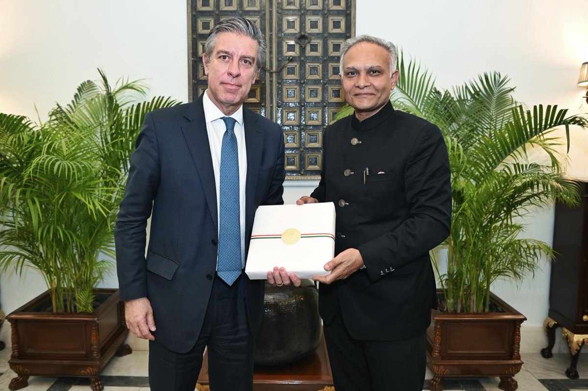 Sanjay Verma (@sanjayvermalfs) on Twitter photo Pleasure to Co-chair the 4th 🇮🇳🇵🇹 India-Portugal FOC with DG <a href="/ruivinhas5/">Rui Vinhas</a> of <a href="/nestrangeiro_pt/">Negócios Estrangeiros PT</a>. Comprehensive review of bilateral relations. Focus on political, trade, tourism, S&T, cultural and people to people ties. <a href="/MEAIndia/">Randhir Jaiswal</a>
<a href="/IndiainPortugal/">India in Portugal</a> Pleasure to Co-chair the 4th 🇮🇳🇵🇹 India-Portugal FOC with DG <a href="/ruivinhas5/">Rui Vinhas</a> of <a href="/nestrangeiro_pt/">Negócios Estrangeiros PT</a>. Comprehensive review of bilateral relations. Focus on political, trade, tourism, S&T, cultural and people to people ties. <a href="/MEAIndia/">Randhir Jaiswal</a>
<a href="/IndiainPortugal/">India in Portugal</a>