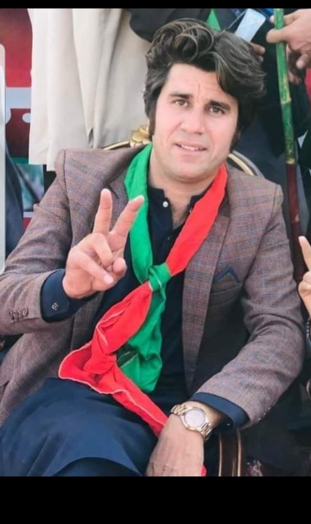 SyedImran_3's tweet photo. باجوڑ ۔امیدوار پاکستان تحریک انصاف  برائے این اے 8
ریحان زیب خان
 پر نامعلوم افراد کی فائرنگ  
ہسپتال میں زخموں کا تاب نہ لا کر شہید ہوگئے
انا للّٰہ وانا الیہ راجعون https://t.co/qThT5MsO0D