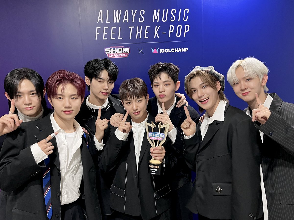 SHOWCHAMPION tweet media