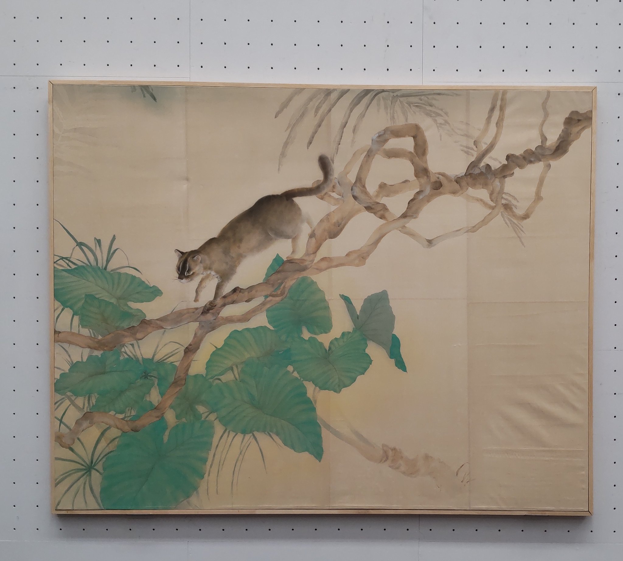 中国画 作者不詳作 絹本大幅 ダイナミックな描き込み 素晴らしい作品 青島魯迅公園一景 林妹殊 時年七十 落款あり 中国美術 絹本 本紙