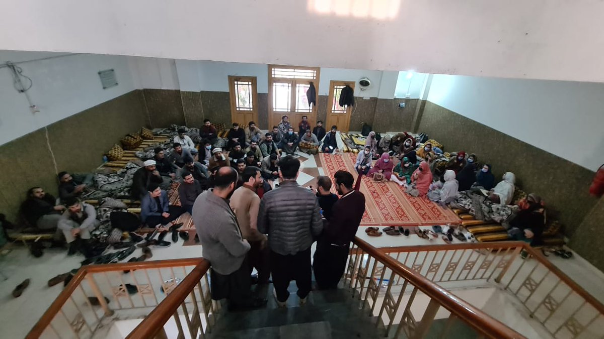 AveragePakistan's tweet image. No going back until young doctors KP get their demands of #InductionforAll &amp;amp; the committee agrees to the the demands of young doctors
@CSKPOfficial @KPChiefMinister @OfficialDGISPR
 #YDApgmiDharna @kpkhealth  @AimalWali 
 @SirajOfficial @HamidMirPAK @ZubairAliMayor
@hajghulamali