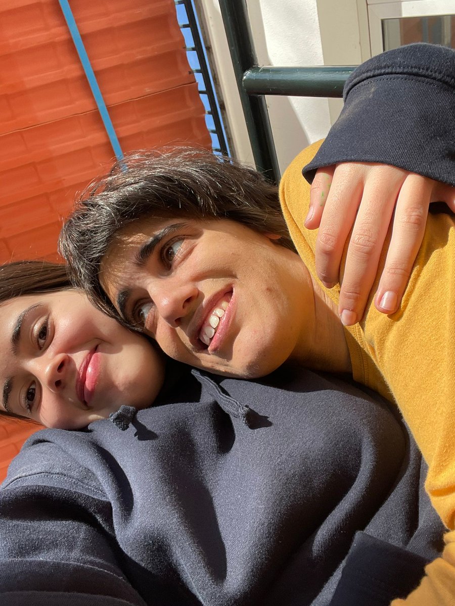 PRIMERA SALIDA DE FIN DE SEMANA DE 2024.
Disfrutamos de todos y cada uno de los rayos de sol jugando, cantando, visitando lo animales de la granja y participamos en muchas actividades divertidas.🙃