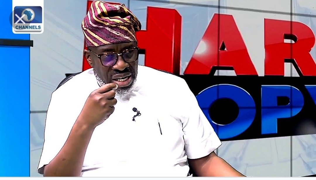 PrinceGeor11078's tweet photo. I Visited Buhari To Discuss Igbo Presidency – Segun Sowunmi Slams Peter Obi’s Supporters https://t.co/ZndD67gzF3