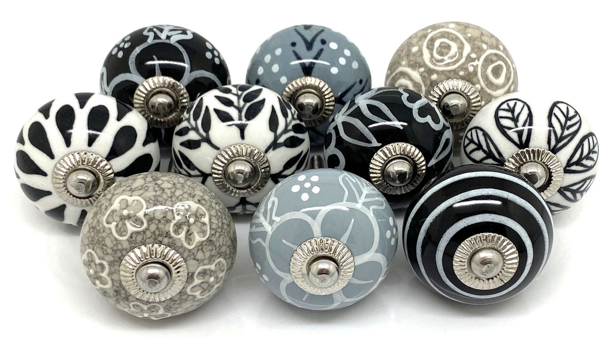 We design and sell cupboard knobs &amp; hooks for retail &amp; trade. Shop online theseplease.co.uk/product-catego…………………………… #earlybiz #upcycle #chalkpaint #anniesloan #Frenchicpaint #upcycle #ceramic #knobs #DIY